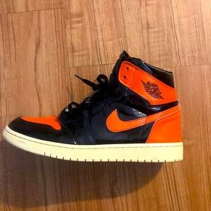 Men’s Air Jordan 1 Mid “Shattered Backboard “